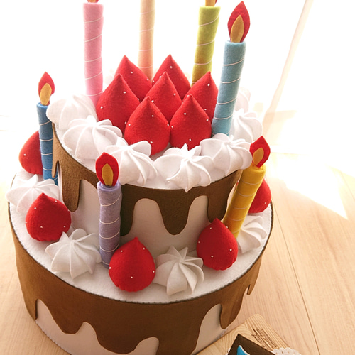 くるみ お誕生会ケーキ(フェルト) くるみ様専用 お誕生会ケーキ
