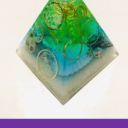 白蛇脱殻でパワーアップ＊海の宝石シーグラスのプレミアムオルゴナイト 5枚目の画像