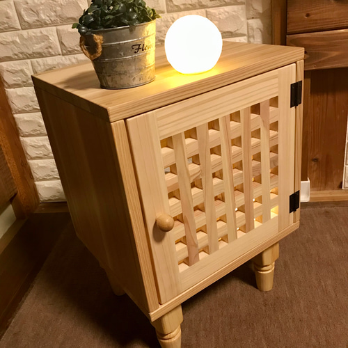 癒》天然国産杉・格子扉・間接照明・サイドテーブル・茶室・和室などに