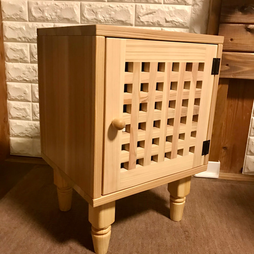 癒》天然国産杉・格子扉・間接照明・サイドテーブル・茶室・和室などに