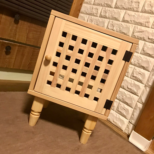 癒》天然国産杉・格子扉・間接照明・サイドテーブル・茶室・和室などに