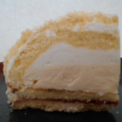 マスカルポーネとクリームチーズの２層のドーム型レアチーズ　ホワイトチーズタルト 2枚目の画像