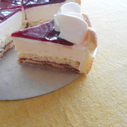 フランボワーズ　レアチーズケーキ(5号サイズ）誕生日にも 6枚目の画像