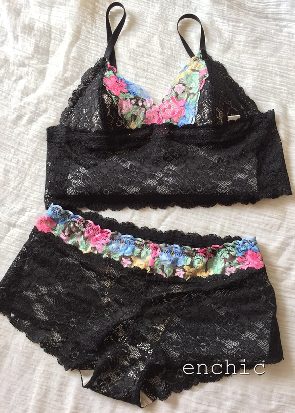 SAMPLE SALE!60 %オフ　Mサイズ限定 ◆relax bra & shorts set #200 1枚目の画像