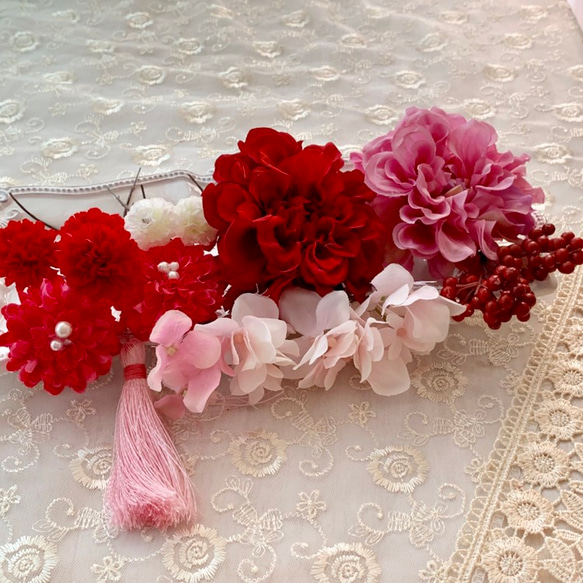成人式、結婚式、赤とピンクの可愛い髪飾り ヘッドドレス 4枚目の画像