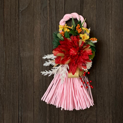 お正月　しめ飾り　ピンク　ダリア　しめ縄飾り　春色　造花 2枚目の画像
