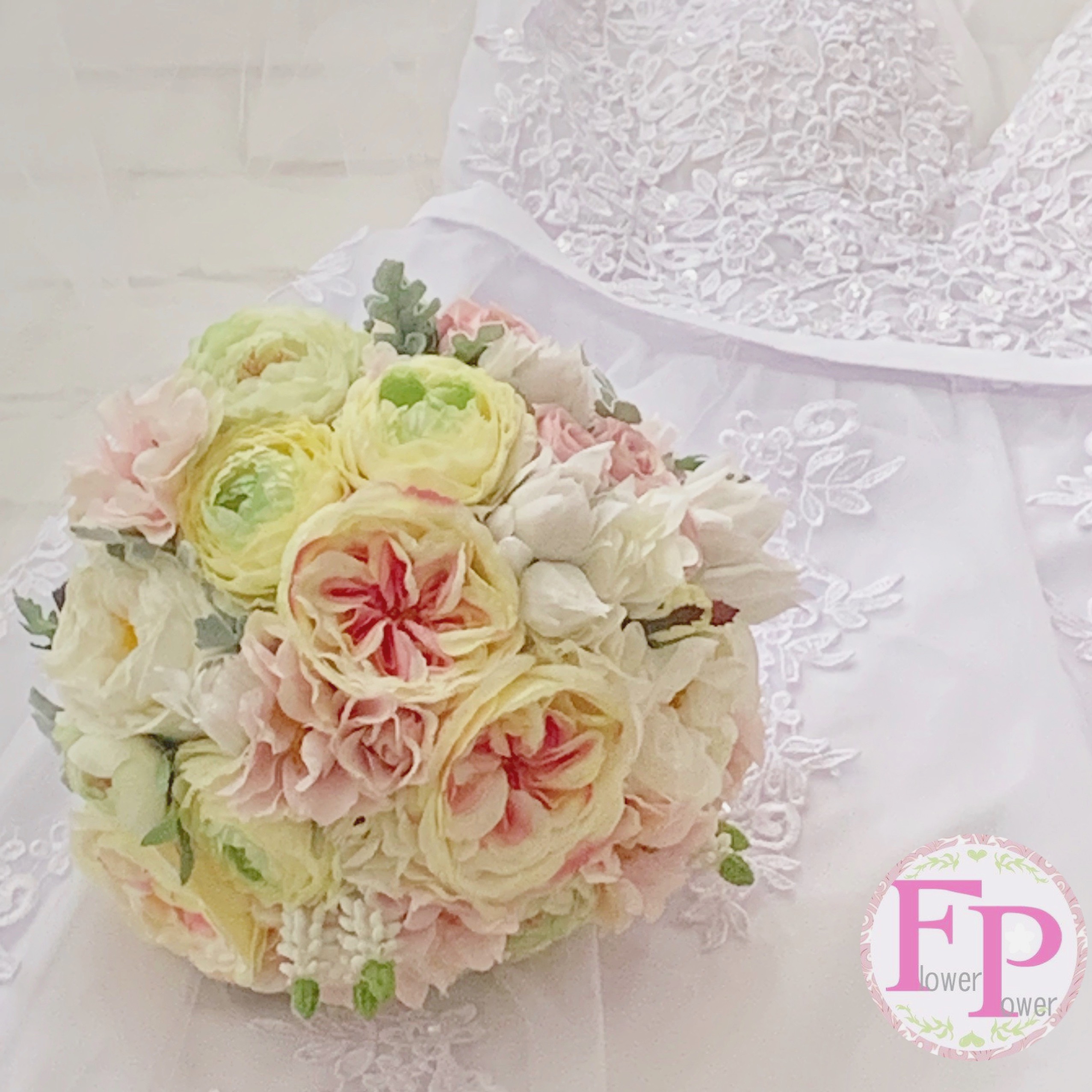 パステルカラー、ロマンチック、ウェディングブーケ、ブライダルブーケ　春色新作2021