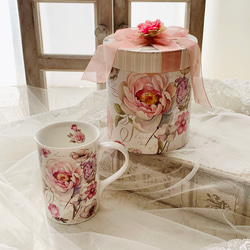母の日　敬老の日　マグカップ付き、ボックスアレンジ　ピオニー　芍薬　ピンク　リボン　造花 4枚目の画像