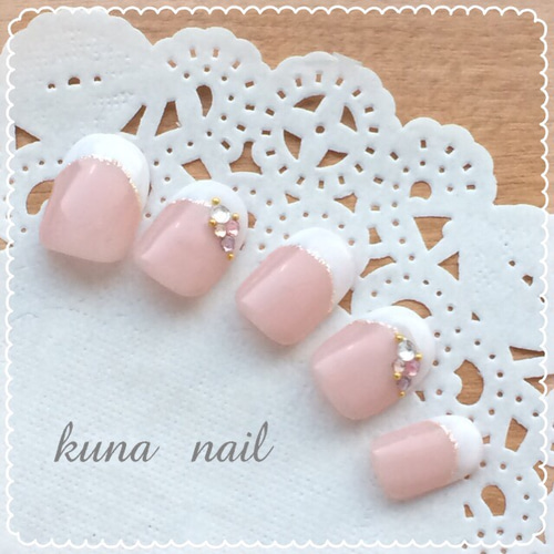 ♡王道のフレンチネイル♡ ネイルチップ（つけ爪） kuna 通販｜Creema 