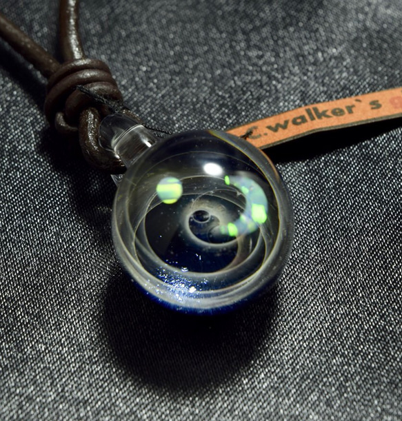 C.Walker's Glass☆ボロシリケイトガラスペンダント『月と一番星』 2枚目の画像