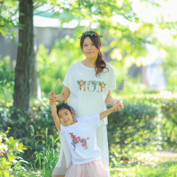 【HANAMOJI】ママとパパとキッズの親子リンクコーデTシャツ 1枚目の画像