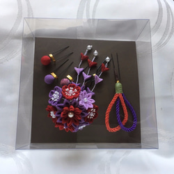 赤と紫の剣花の髪飾りセット（成人式・卒業式・ちりめん細工） 5枚目の画像