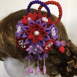 赤と紫の剣花の髪飾りセット（成人式・卒業式・ちりめん細工） 6枚目の画像