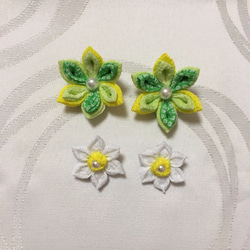 【k*mano様専用】水仙と黄緑の花のブローチ4こセット（ちりめん細工） 1枚目の画像