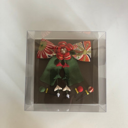 赤と深緑の古典柄リボンの髪飾りセット16（卒業式・袴・ちりめん細工） 5枚目の画像