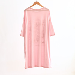 棉100％光澤動物印花T卹粉紅色&lt;女裝&gt; 第4張的照片