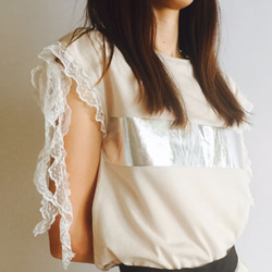 100％純棉銀色印花蕾絲緞帶袖T卹米色&lt;女裝&gt; 第1張的照片