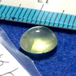 あなたにはこれ！　プレナイト　アフリカ産1.9CT　1605-40 2枚目の画像