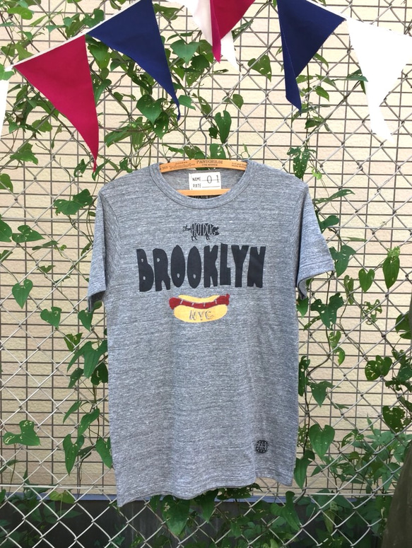 アメリカングラフィックTシャツ 〈BROOKLYN〉 1枚目の画像