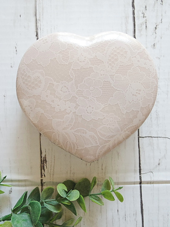 sale】レース柄♫ハートの蓋付小物入れ 磁器 ☆ポーセラーツ☆ その他
