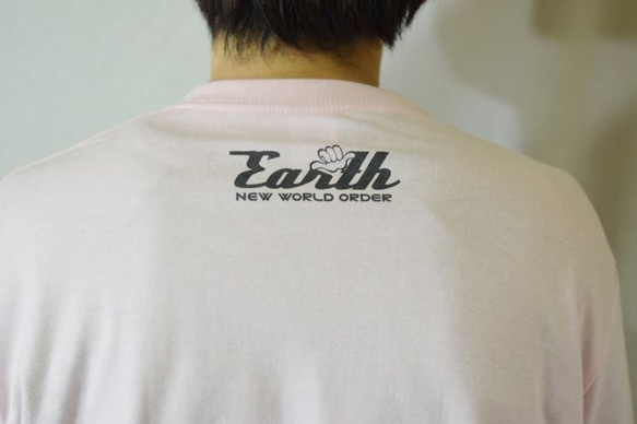 ストリート系ブランド［Earth］☆【フリーメイソン☆イルミナティ】長袖Tシャツ 2枚目の画像