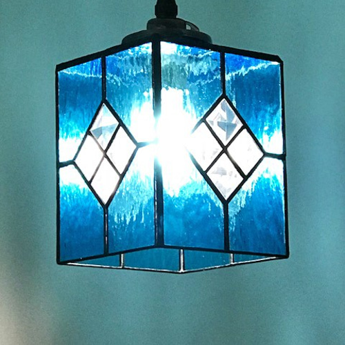 国内送料無料 ステンドグラス べベルガラス ペンダントライト ブルー