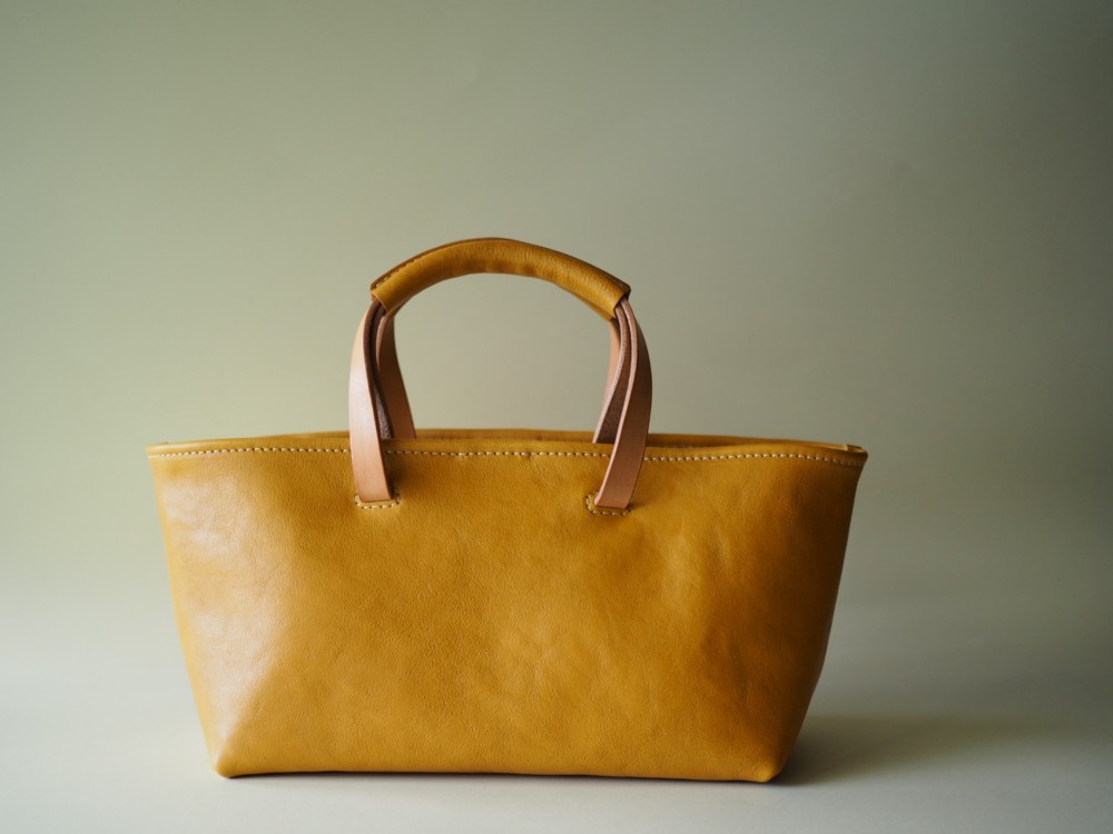 【限定品】船型のトートバッグ　イエロー/中ポケ ベロホック付き