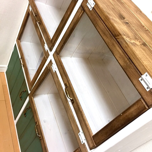 ☆パタパタ扉の収納棚☆ 3段 アクリル板 棚・シェルフ・ラック A.S.H