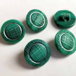 ダーシャ 深緑色｜チェコ Vintageガラスボタン 18mm 1個  Nr.cz269 5枚目の画像