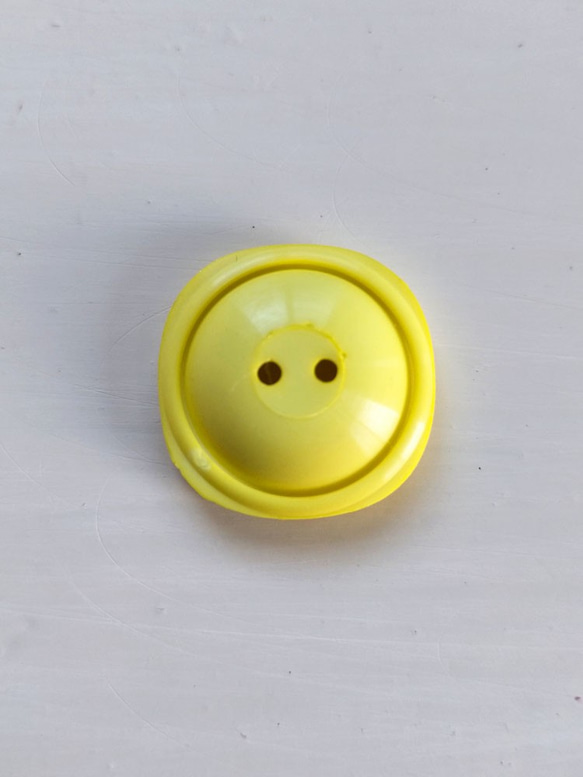 メランポＭ｜ヴィンテージボタン 22mm 1個（日本製デッドストック）Nr.rb081 4枚目の画像