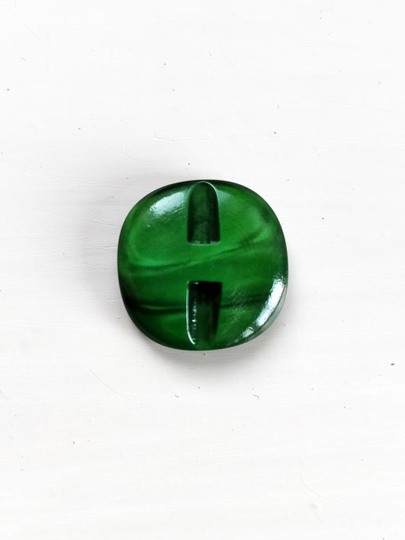 ブノワト 緑｜ヴィンテージボタン 20mm 1個（日本製デッドストック）Nr.rb086 4枚目の画像
