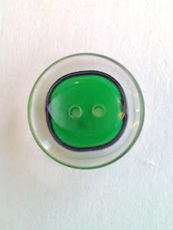 パプリカ  緑｜ヴィンテージボタン 17mm 1個（日本製デッドストック）Nr.rb025 2枚目の画像