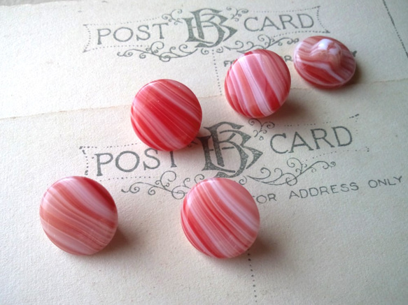 4586 ガラスボタン5個フランス輸入アンティークヴィンテージ