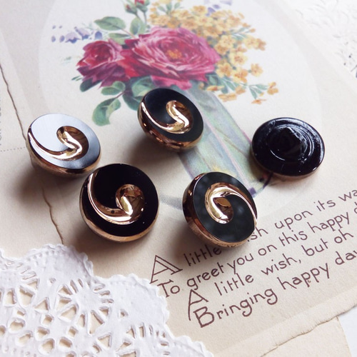 イザベラ｜チェコ Vintageガラスボタン 18mm 1個 Nr.cz174 ボタン
