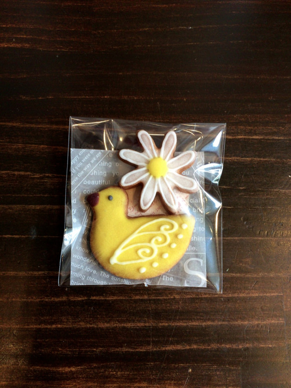 ひよことお花　アイシングクッキー 1枚目の画像