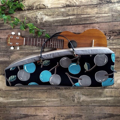 送料込】ウクレレ ケース 手提げ・ショルダータイプ （Famousソプラノ