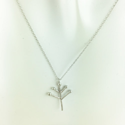 再販  銀の木のネックレス　シルバーアクセサリー　ナチュラル 1枚目の画像