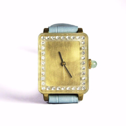 Hakonaはこな　アップルグリーンの腕時計【受注制作】 レディース 手作り腕時計 真鍮 刻印（名入) 1枚目の画像