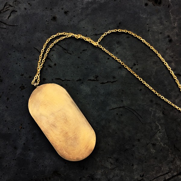 ≪送料無料≫ オーバル　シンプルなロケットペンダント　刻印＆写真加工＆写真入れ可能　プレート型　ユニセックス