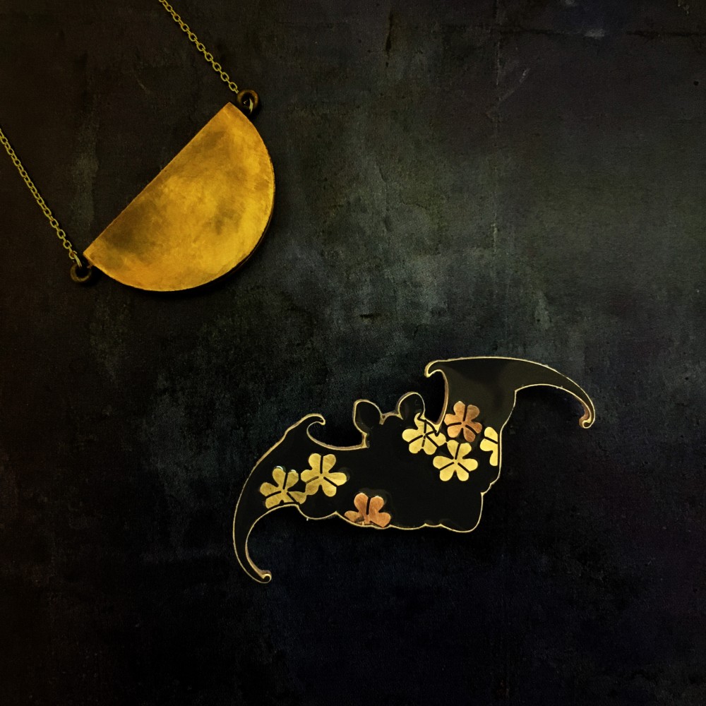 ≪送料無料≫ ZESHIN蝙蝠ブローチ　着物の帯留や男性用のラペルピンにもおすすめ