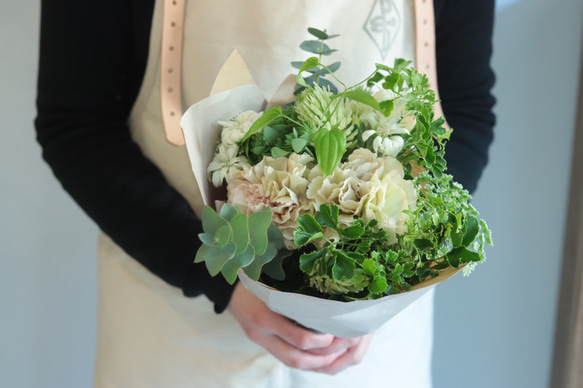 生花ブーケ　グリーン　誕生日　ウエディング　結婚式　花束　ブーケ 4枚目の画像