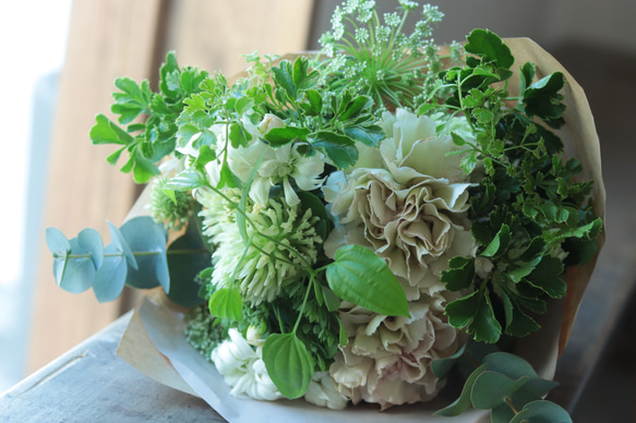 生花ブーケ　グリーン　誕生日　ウエディング　結婚式　花束　ブーケ 5枚目の画像