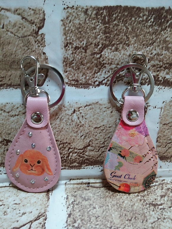 SOLD◇ハンドメイド キーホルダー バッグチャーム ウサギ