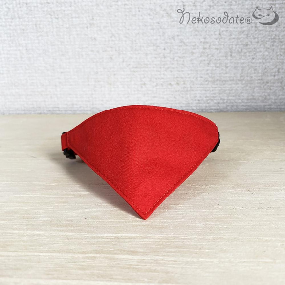 Serious Collar [Unexpected Plain Red] Conspicuous Bandana Style 第1張的照片