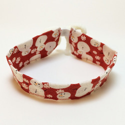 雪だるま柄・猫用つけ襟風首輪（ゴム留め）／子猫から成猫 4枚目の画像