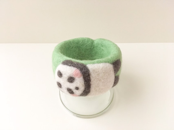 育てるパンダのバングル♡グリーン☆羊毛フェルトアクセサリー 3枚目の画像