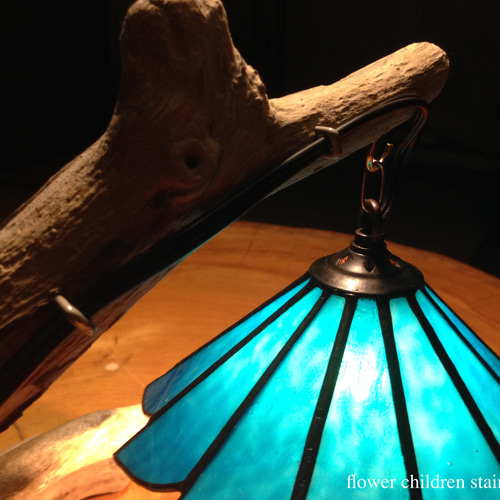 流木ステンドグラス010 スタンドライト・テーブルランプ Flower