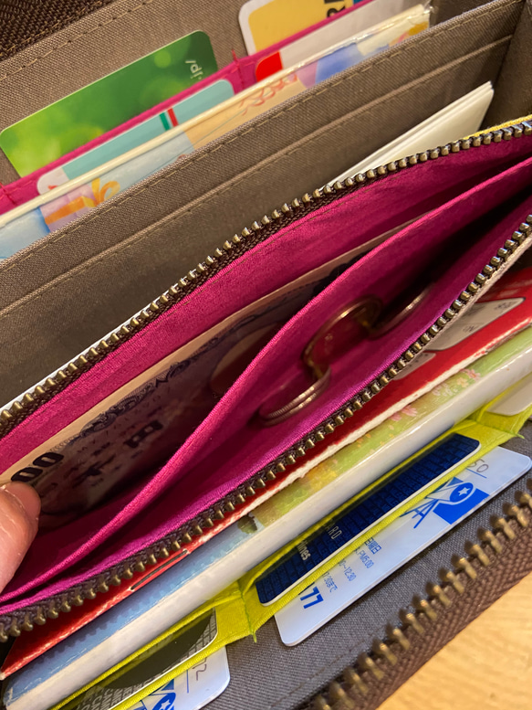 送料無料 ♪ 北欧 和風 ミックスフラワー ♡ L字ファスナー ジャバラ マルチケース Sサイズ 3枚目の画像