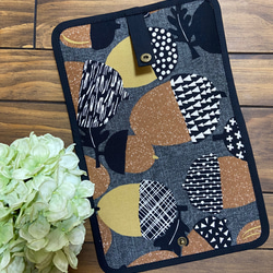 送料無料 ♪ 北欧 どんぐり コロコロ ♪ お洒落な 母子手帳マルチケース 3枚目の画像