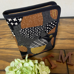 送料無料 ♪ 北欧 どんぐり コロコロ ♪ お洒落な 母子手帳マルチケース 4枚目の画像